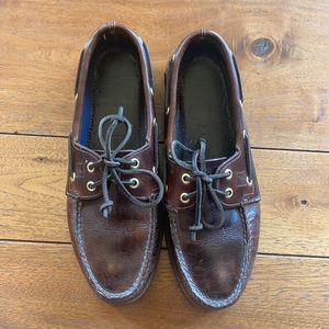 Brown leather Sperrys